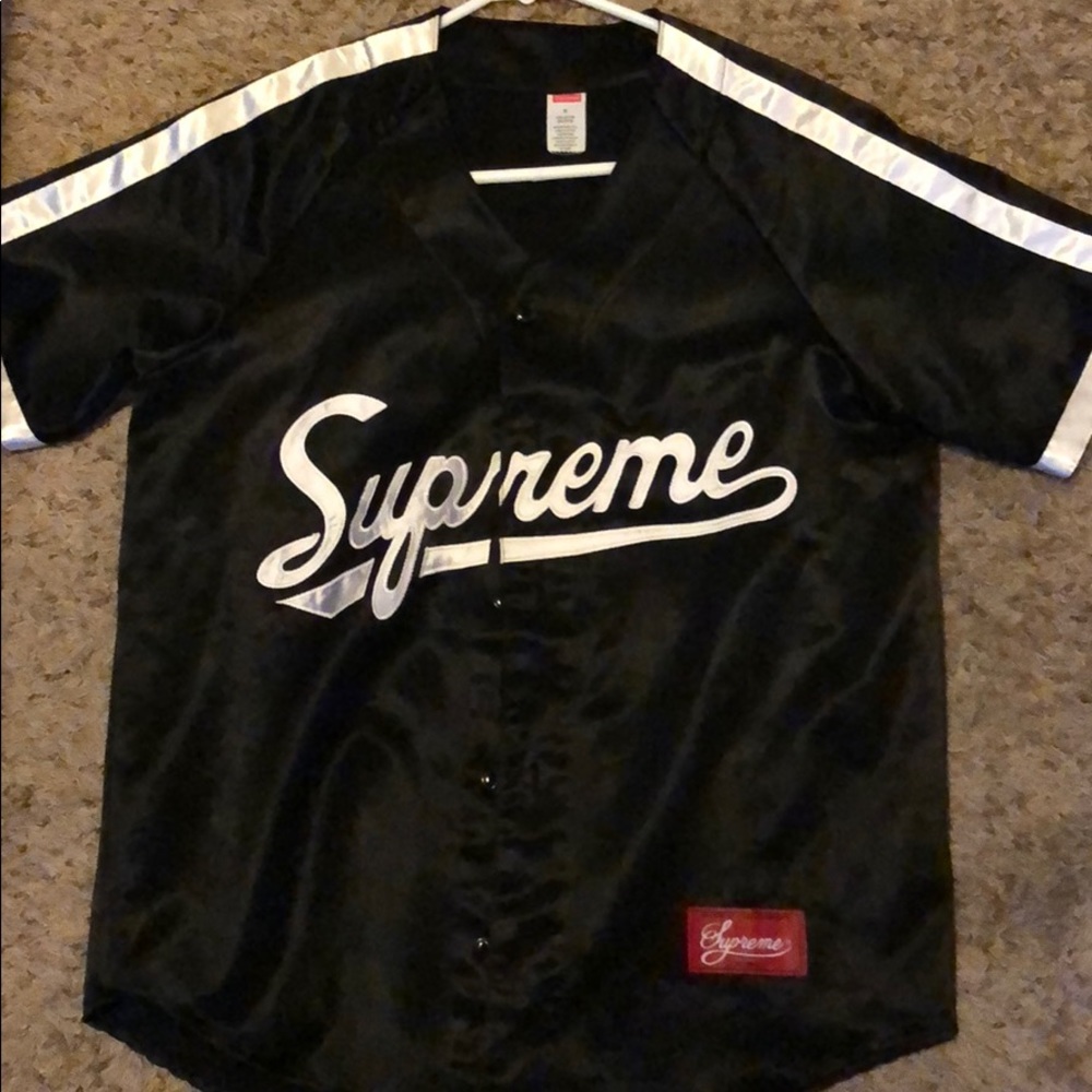 Supreme jerseys